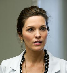 Alana De La Garza Hot